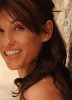photo Amy Jo Johnson