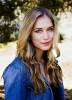 photo Elizabeth Lail